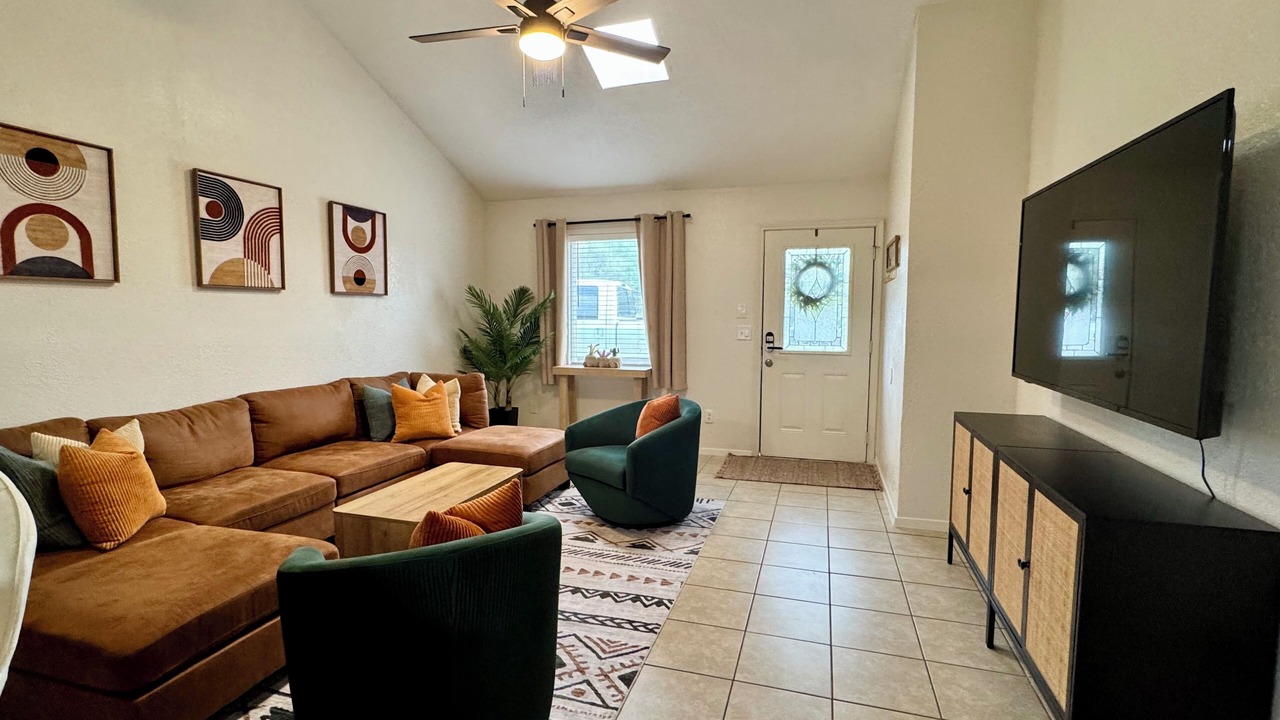 Photo of Livingroom in Reno