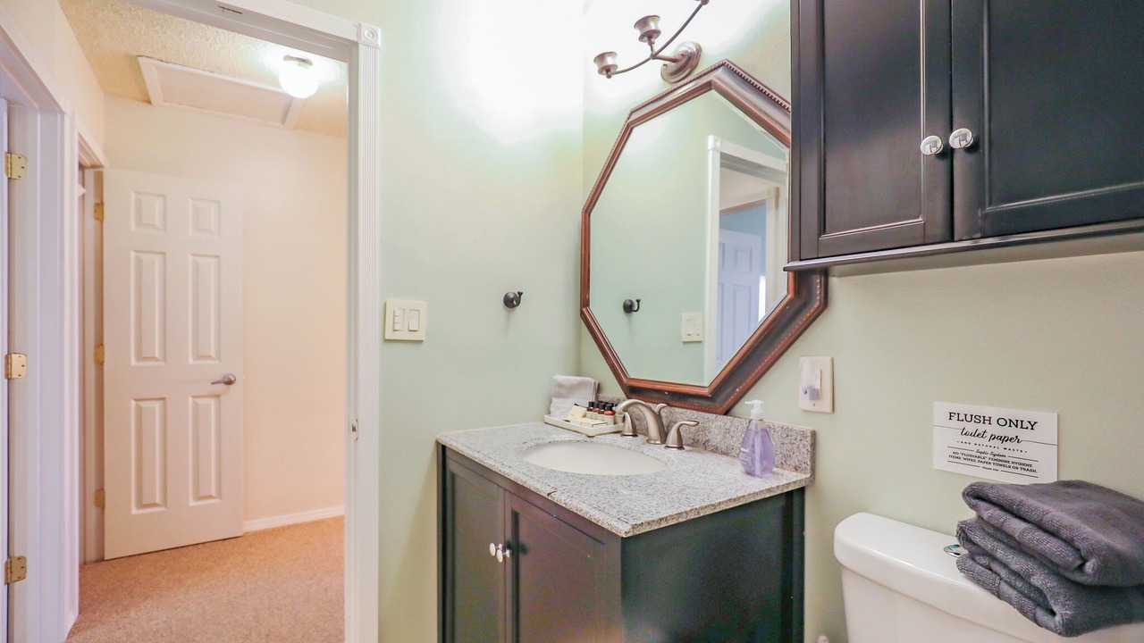 Photo of Bathroom in Cloudcroft