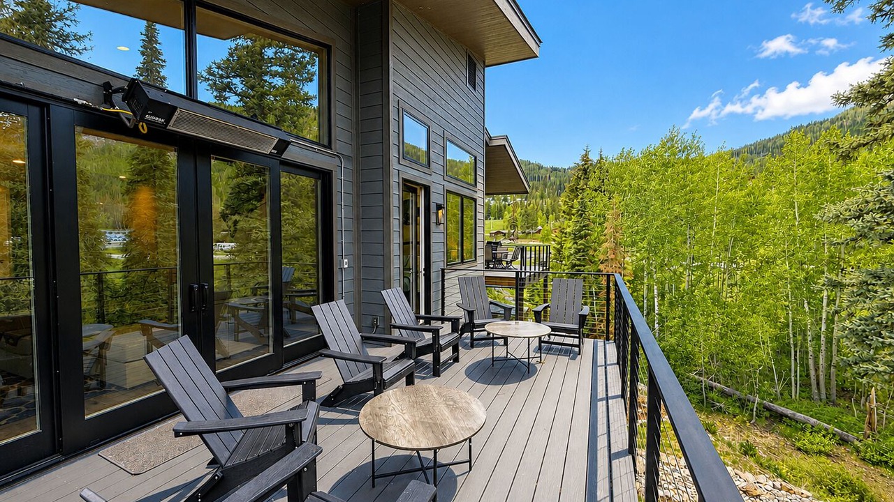Photo of Patio Balcony in Purgatory