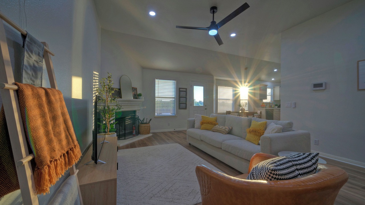Photo of Livingroom in Round Rock