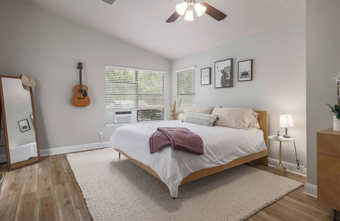 Photo of Bedroom in Apache Shores