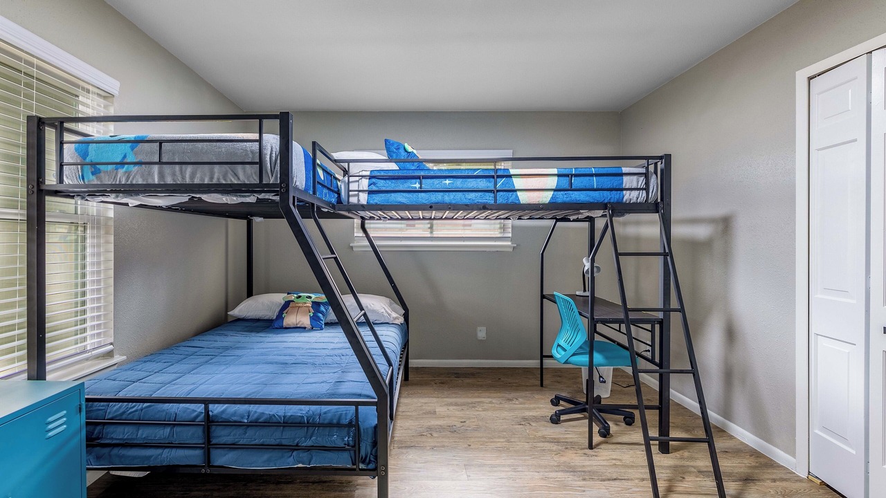 Photo of Bedroom in North San Antonio - SAT