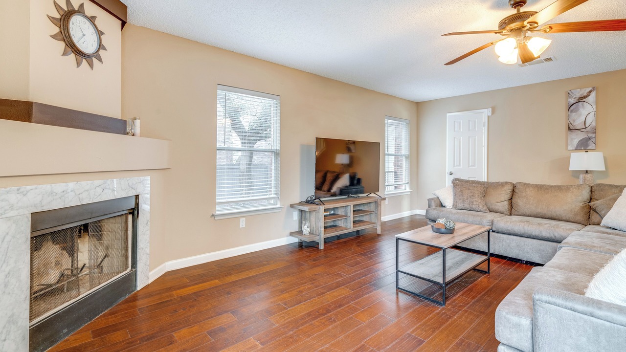 Photo of Livingroom in Cedar Park