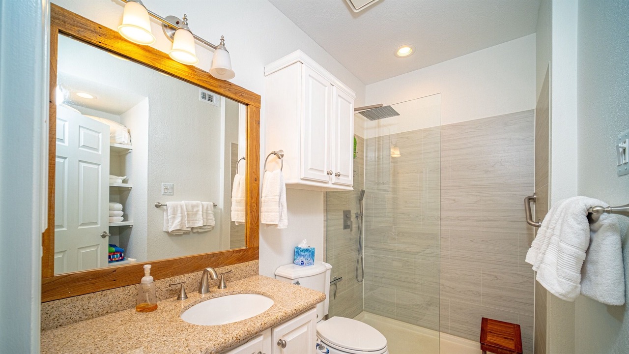 Photo of Bathroom in Highland Lake Estates
