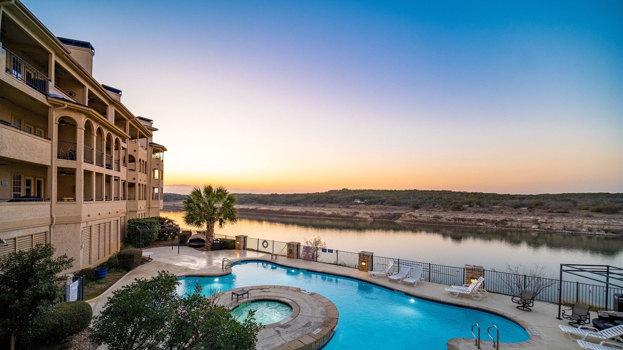 Photo of Outdoor in Highland Lake Estates