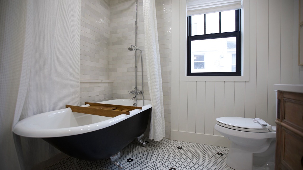 Photo of Bathroom in Little Forest Hills