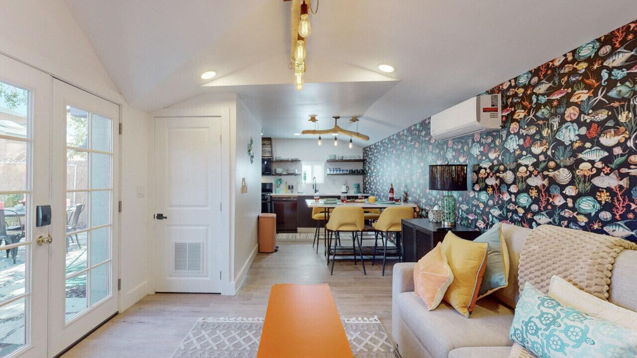 Photo of Livingroom in Albuquerque