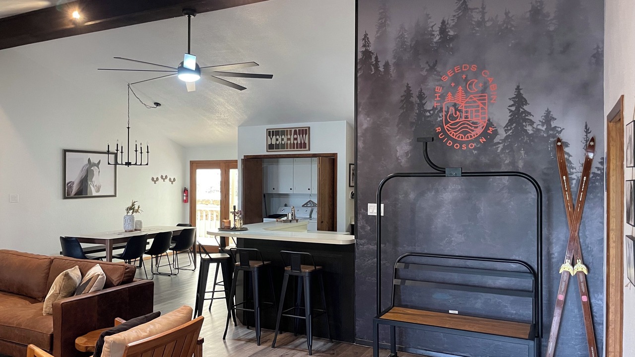 Photo of Livingroom in Ruidoso