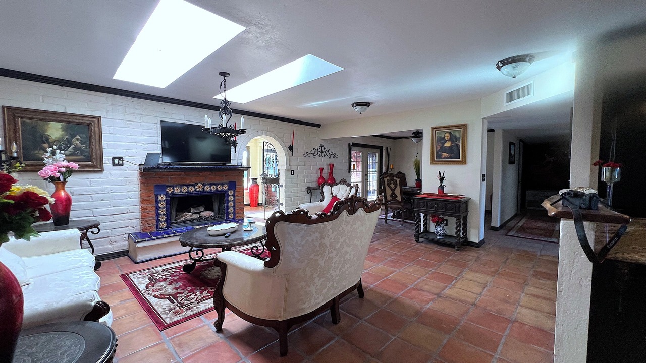 Photo of Livingroom in Tubac