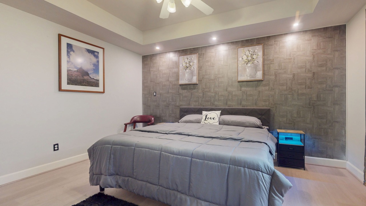 Photo of Bedroom in Willow Meadows/Willowbend Area