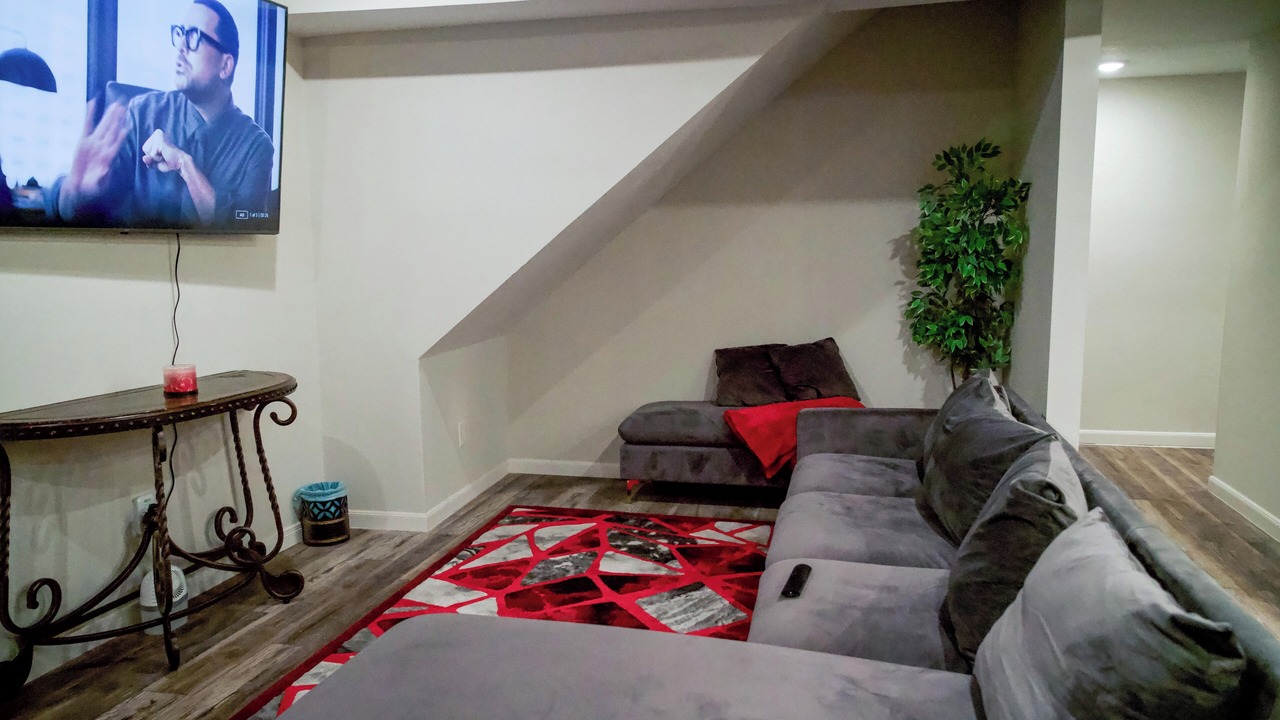 Photo of Livingroom in MacGregor