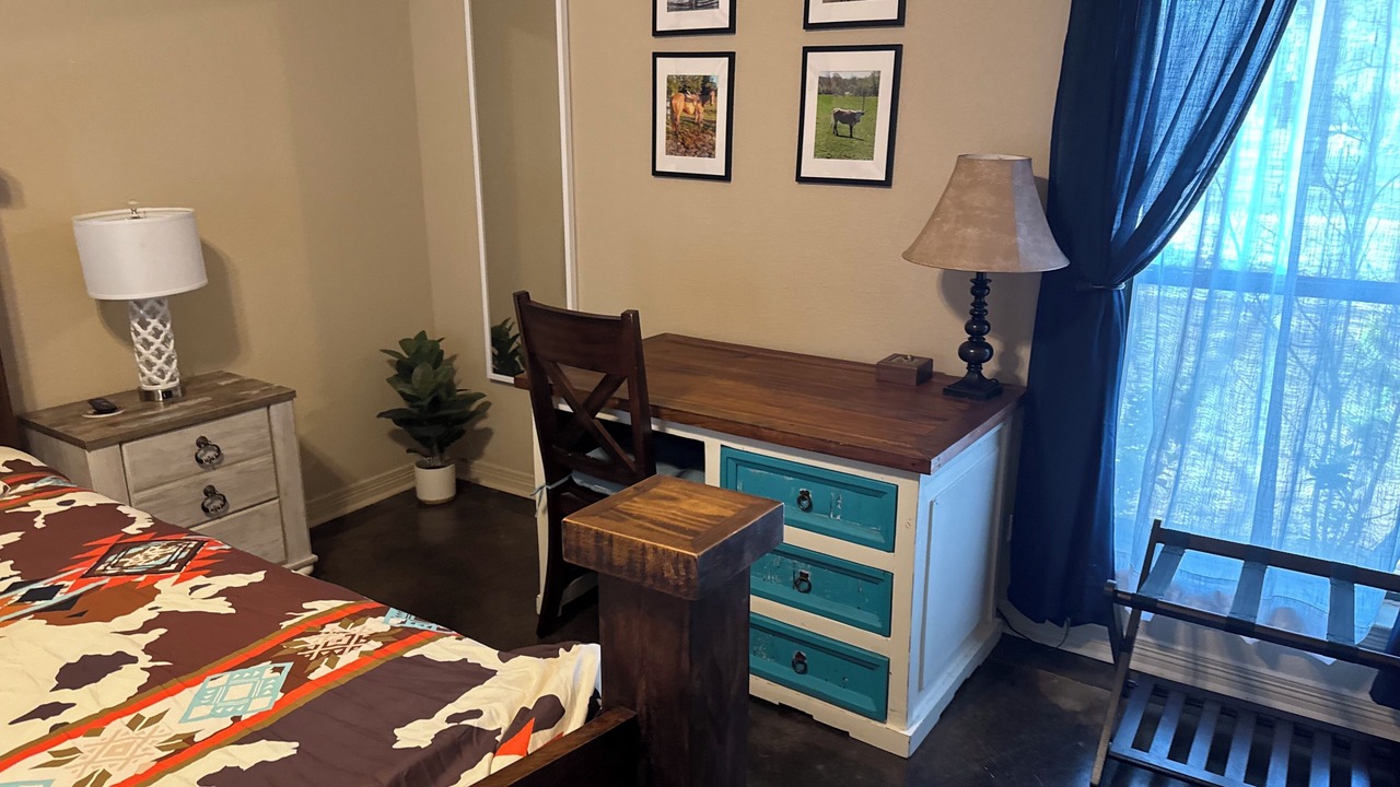 Photo of Bedroom in Springtown