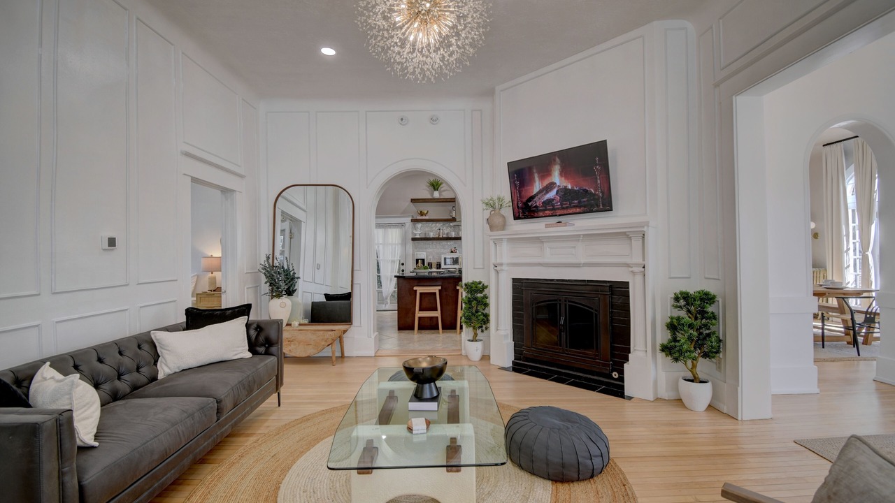 Photo of Livingroom in Downtown Albuquerque