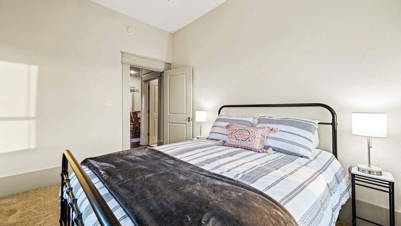 Photo of Bedroom in Weatherford
