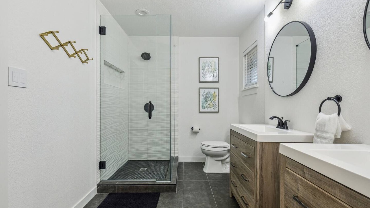 Photo of Bathroom in Grapevine