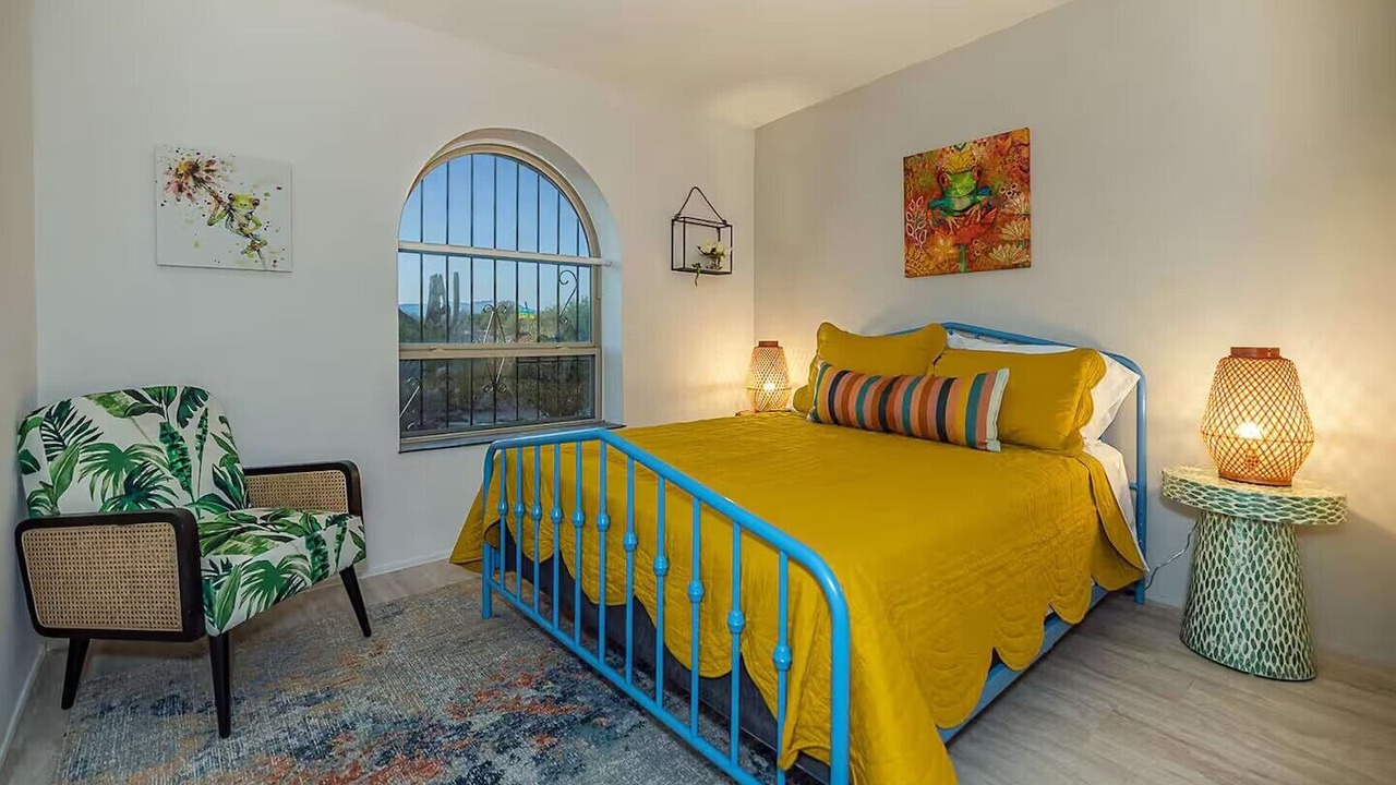 Photo of Bedroom in Ranchos De La Canada