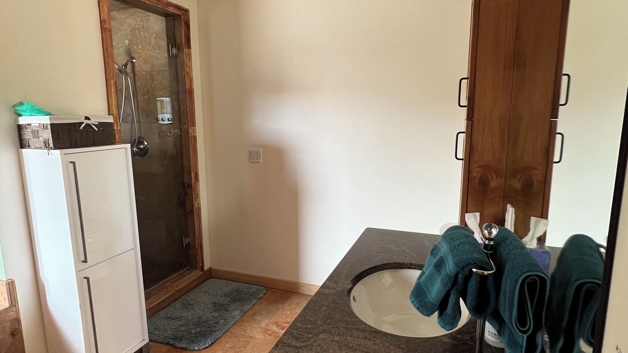 Photo of Bathroom in Mancos