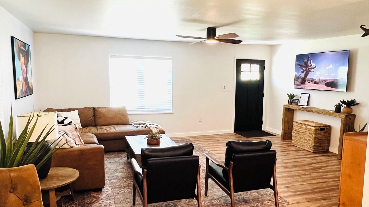 Photo of Livingroom in Hico