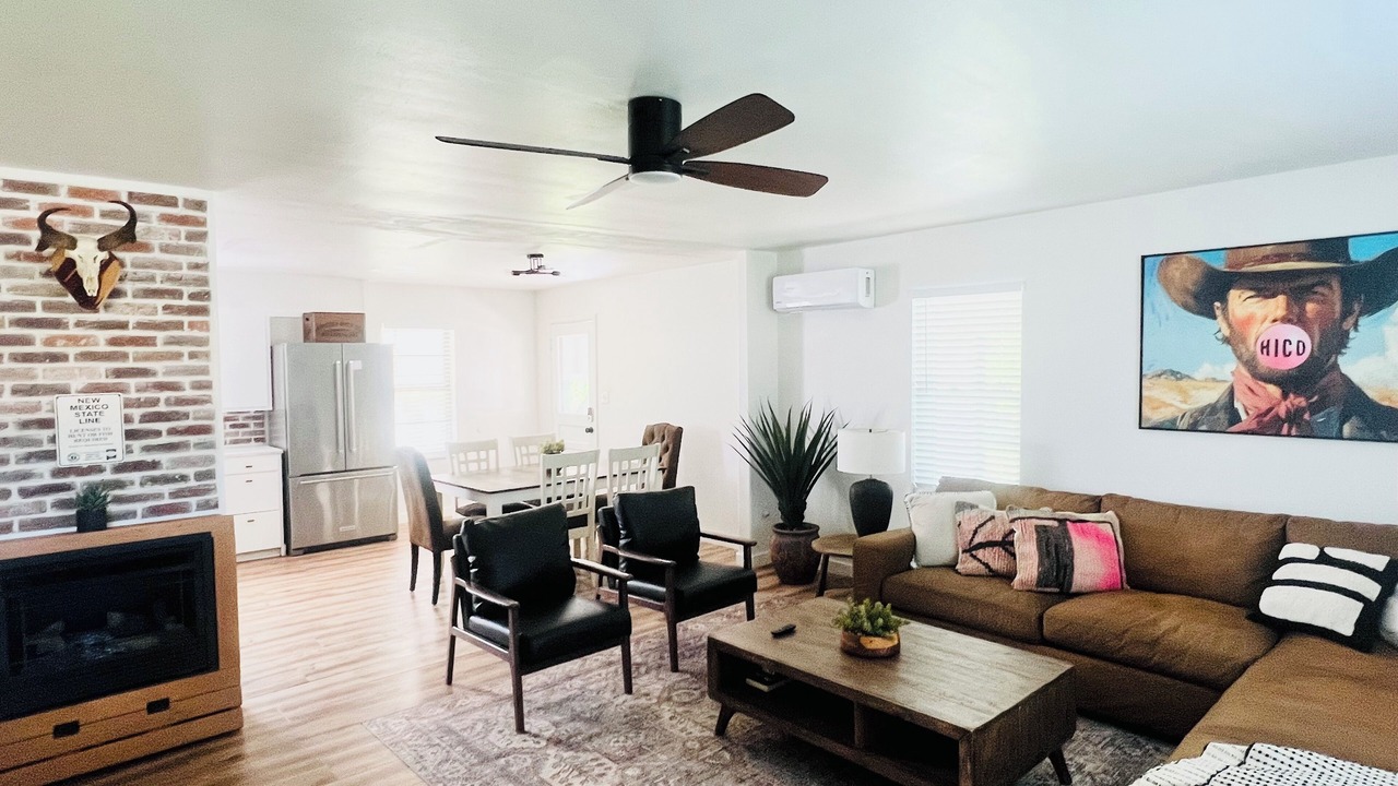 Photo of Livingroom in Hico