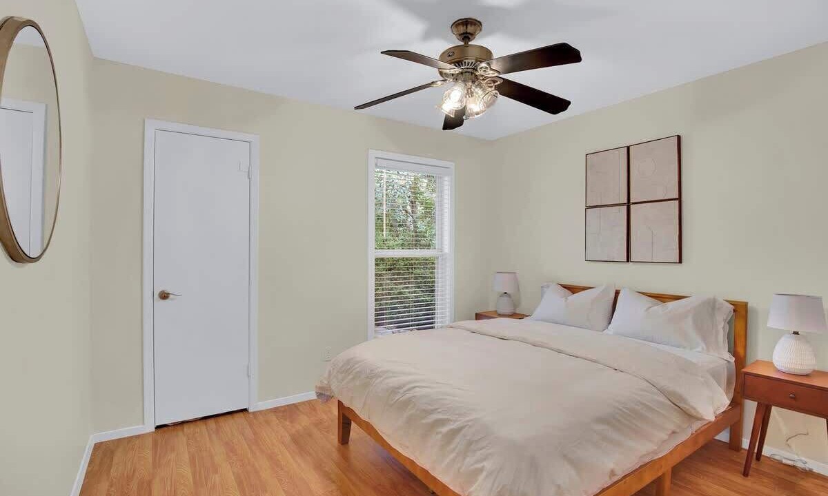 Photo of Bedroom in Barton Hills