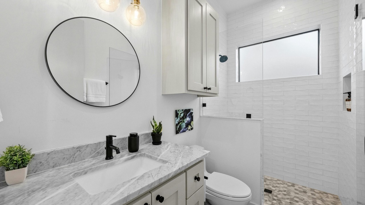 Photo of Bathroom in Bouldin