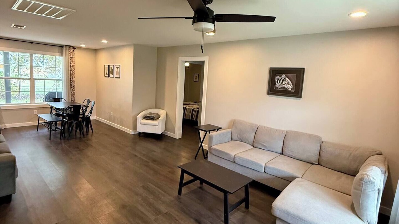 Photo of Livingroom in Long Mott