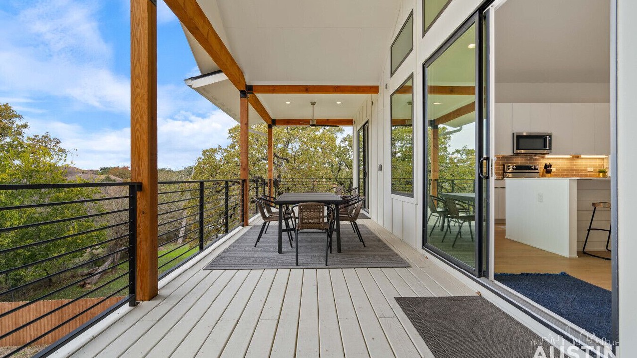Photo of Patio Balcony in Lower Basin Lake Travis