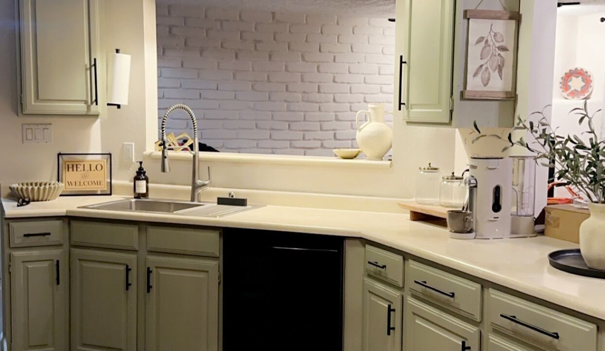Photo of Kitchen in Alban Hills