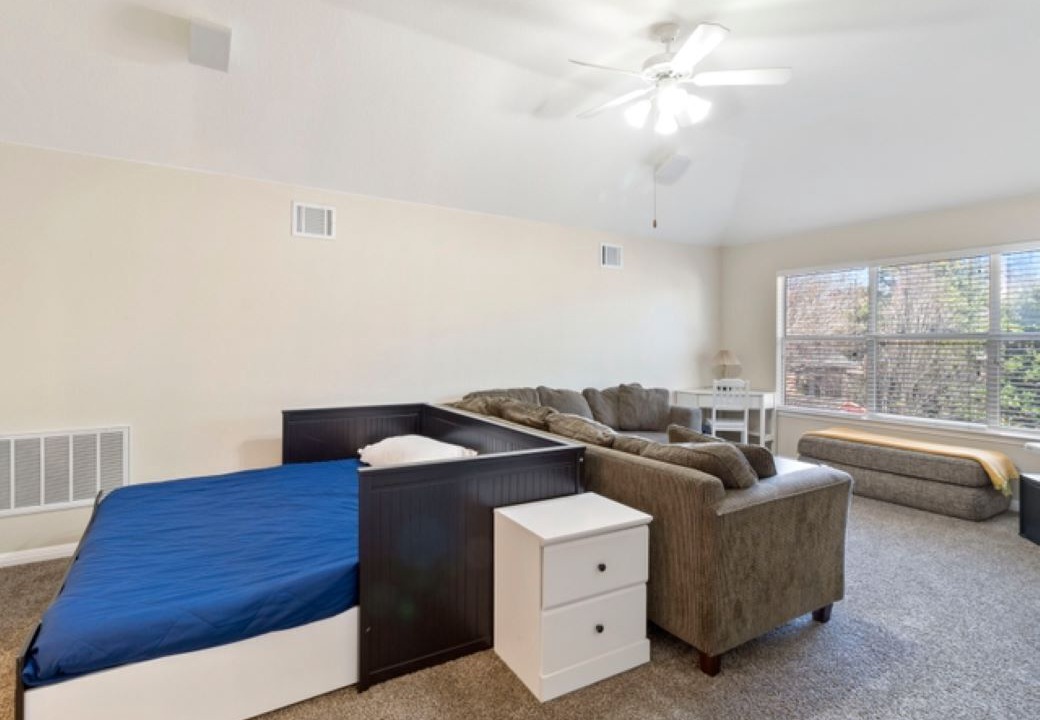 Photo of Livingroom in Scofield Farms