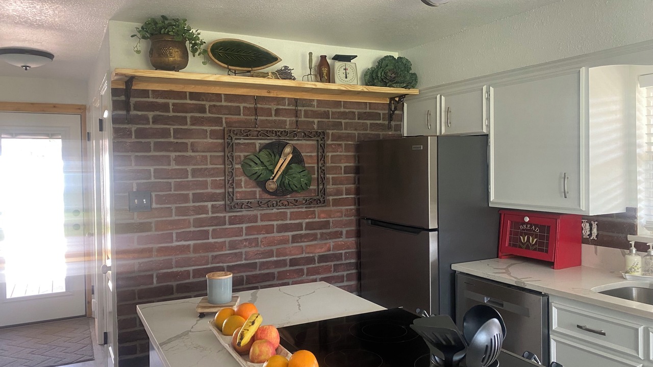 Photo of Kitchen in Gun Barrel City