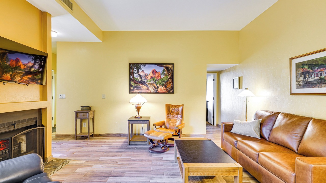 Photo of Livingroom in Gatewood Pointe Townhomes