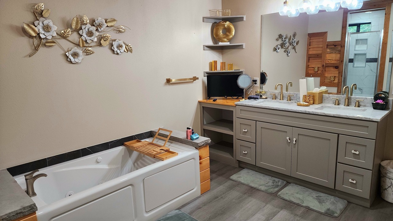 Photo of Bathroom in Gordonville