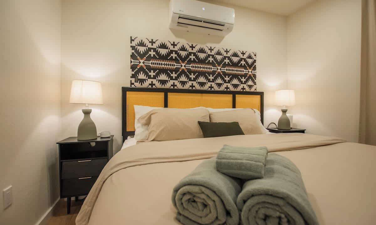 Photo of Bedroom in South Broadway
