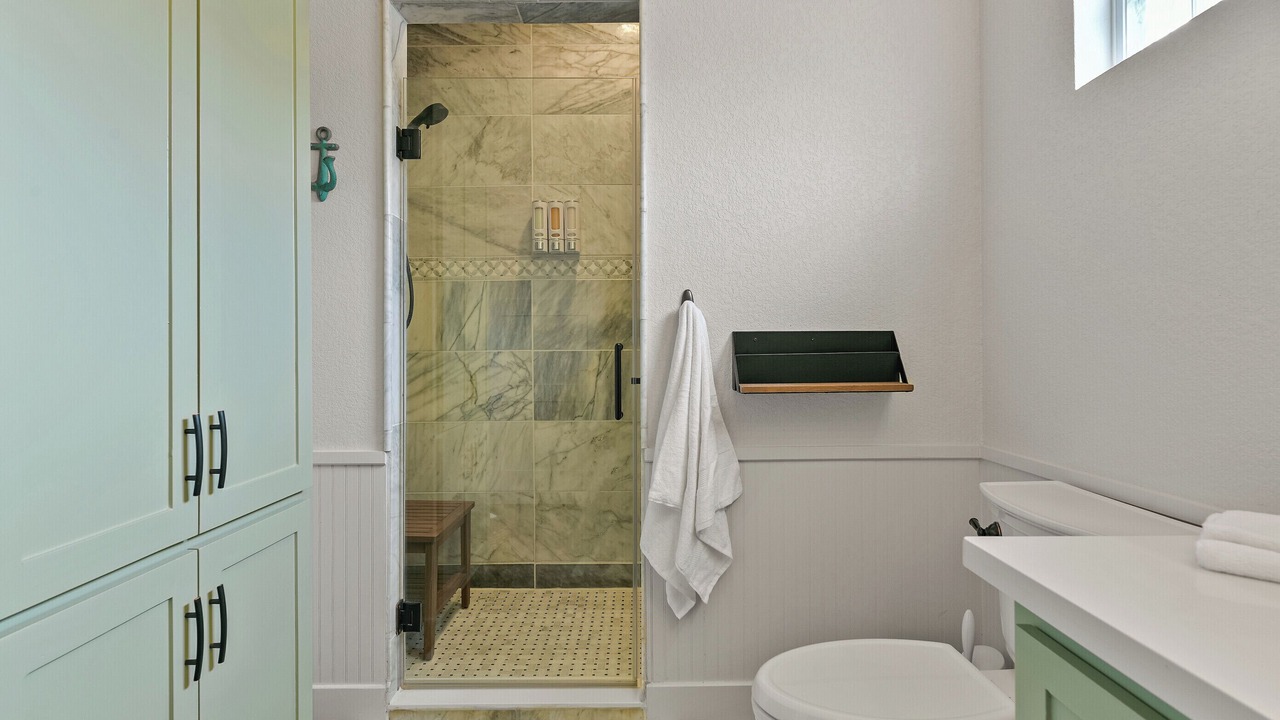 Photo of Bathroom in Dickinson