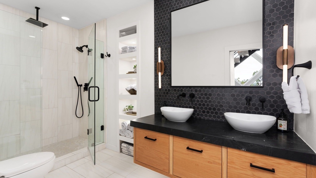 Photo of Bathroom in Brushy Creek