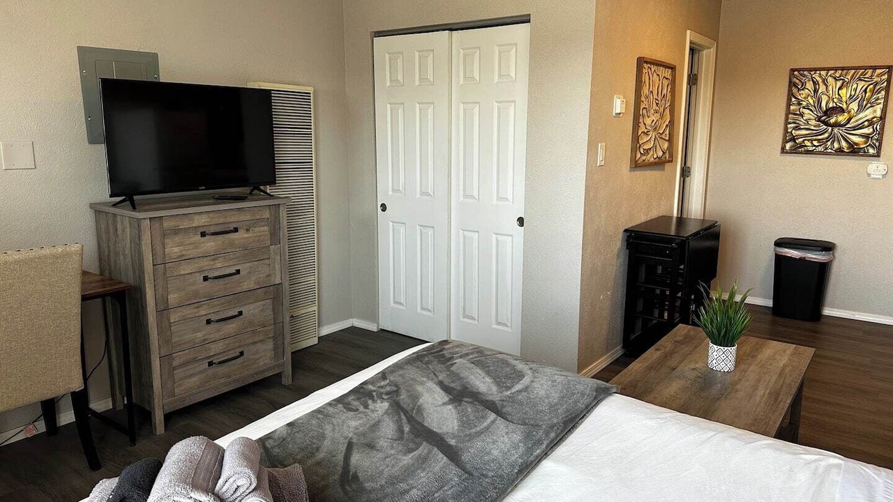 Photo of Bedroom in University Heights