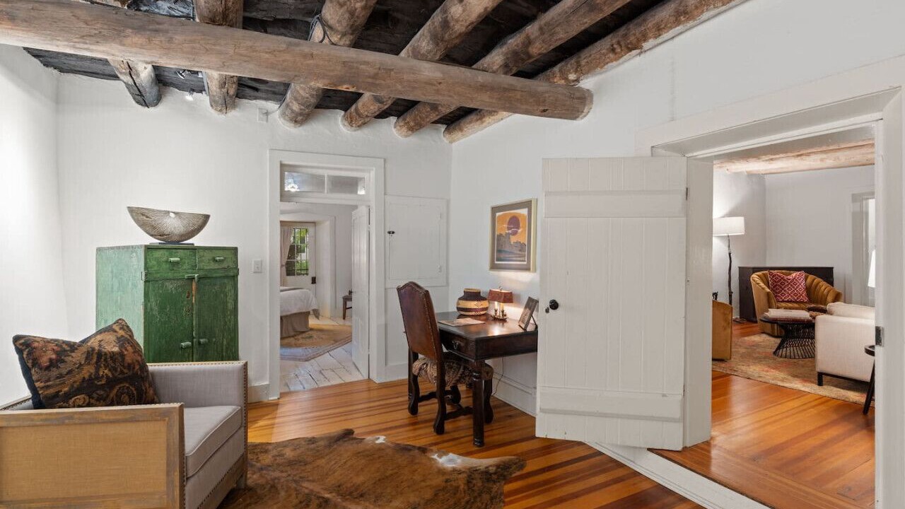 Photo of Livingroom in Downtown Santa Fe