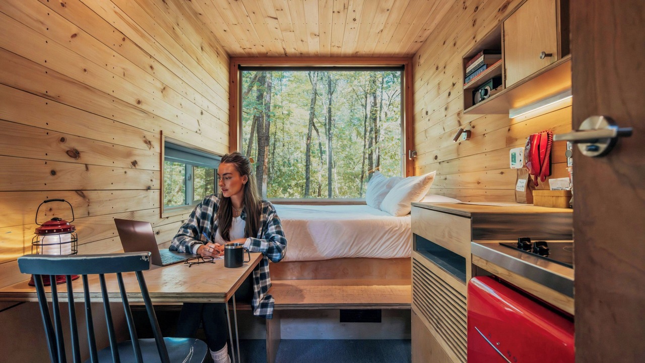 Photo of Bedroom in Larue