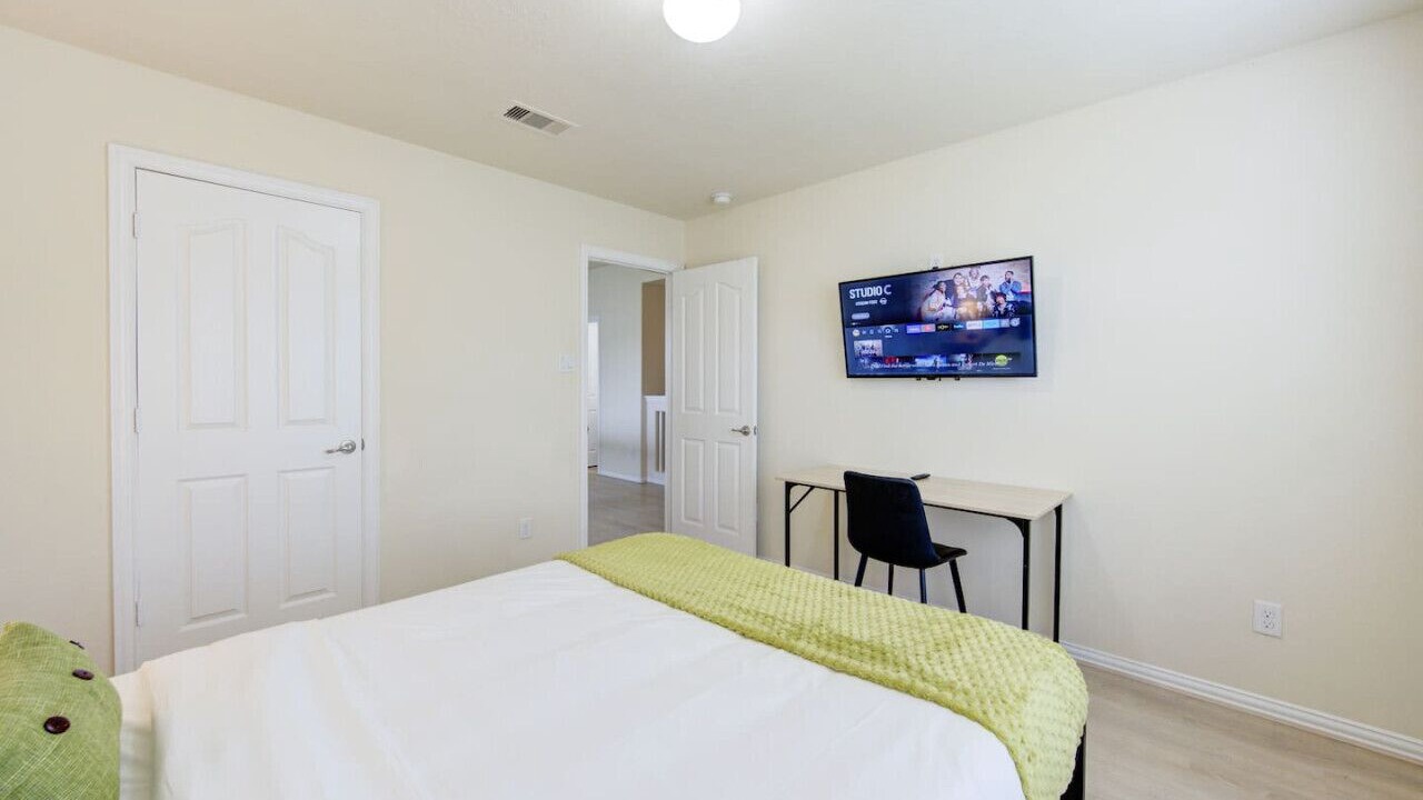 Photo of Bedroom in Barker