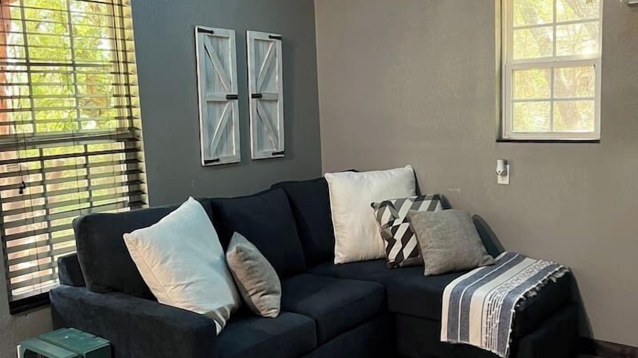 Photo of Livingroom in Granbury