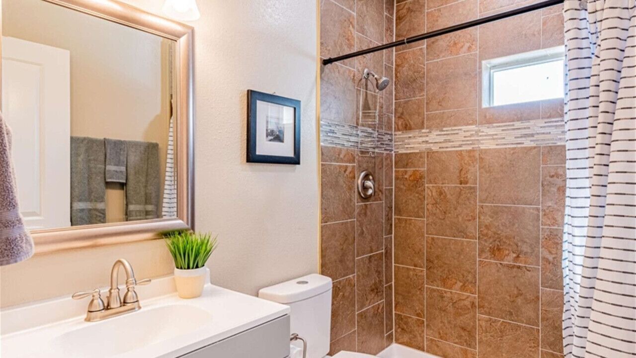 Photo of Bathroom in Albuquerque