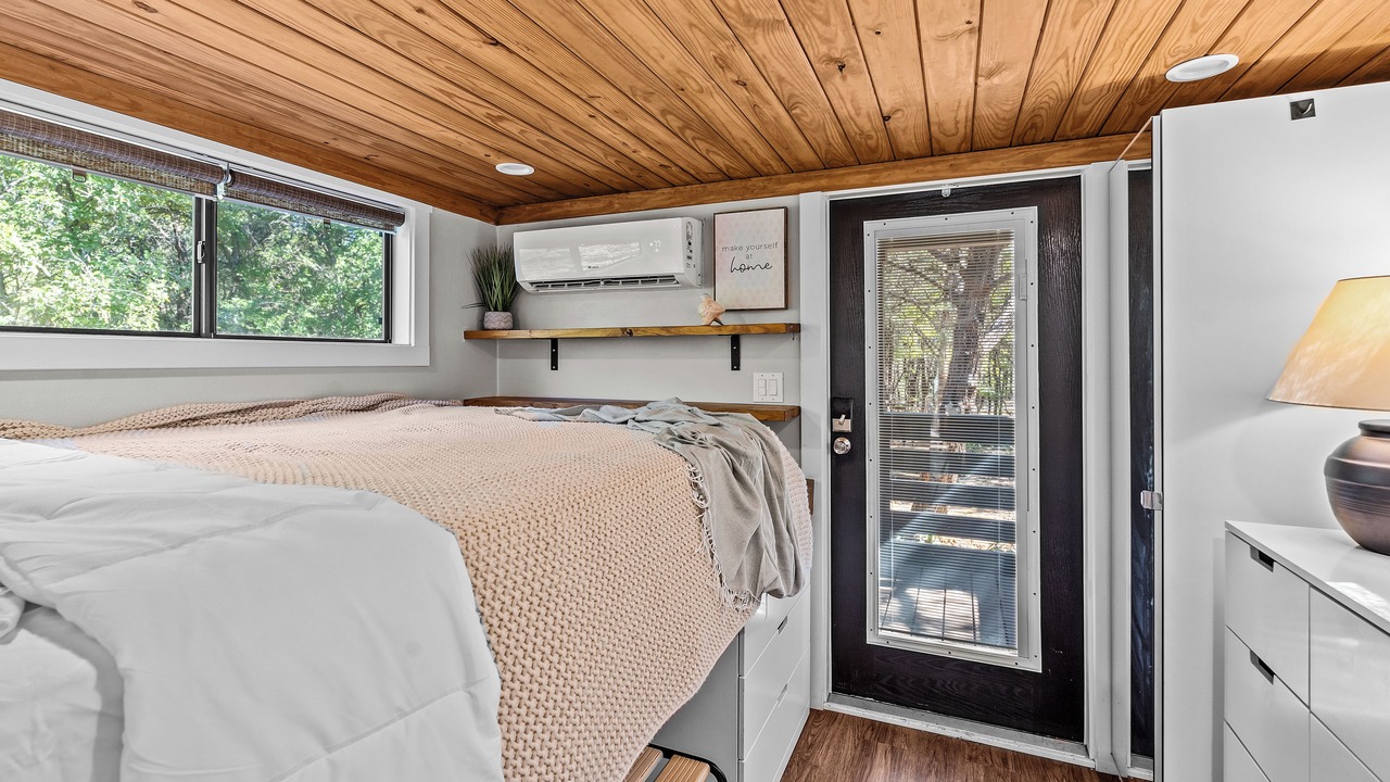 Photo of Bedroom in Mineral Wells