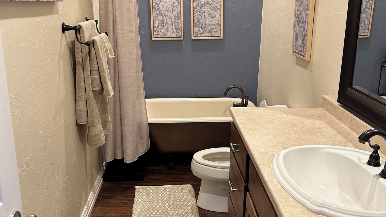 Photo of Bathroom in Lake Arthur