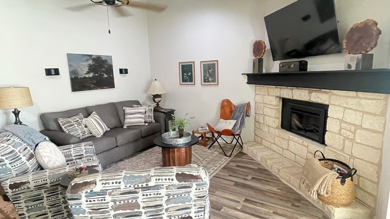 Photo of Livingroom in Salado