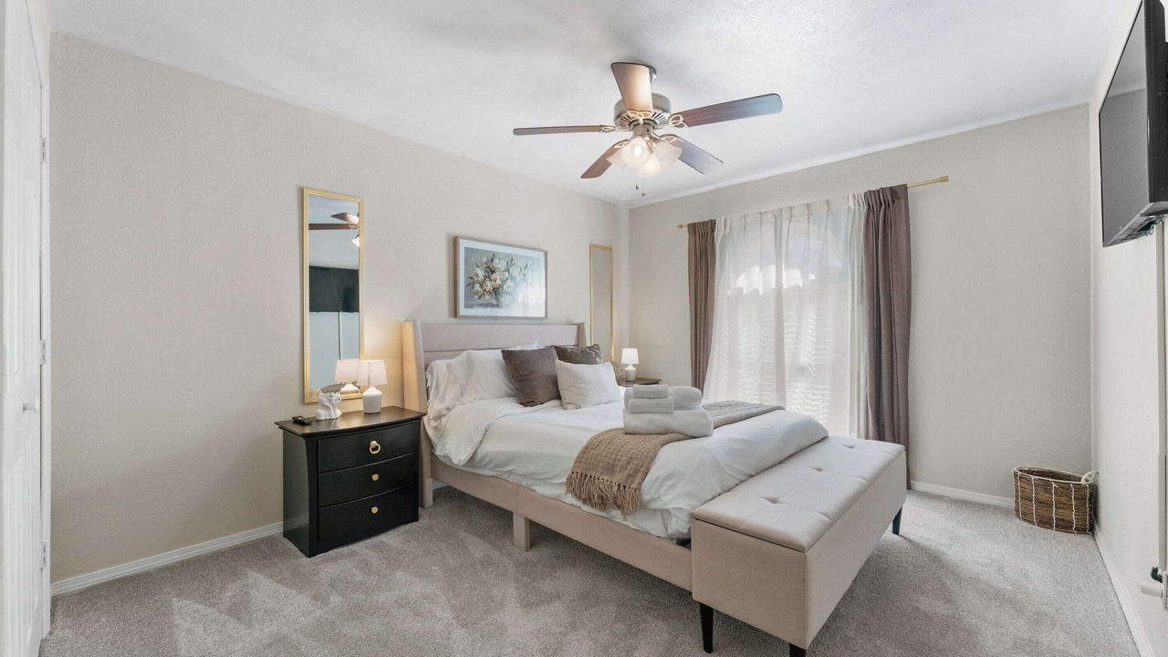 Photo of Bedroom in The Colony