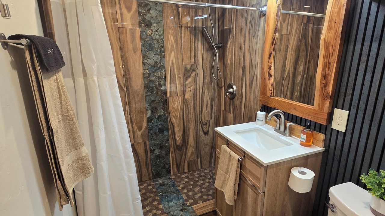 Photo of Bathroom in Ruidoso