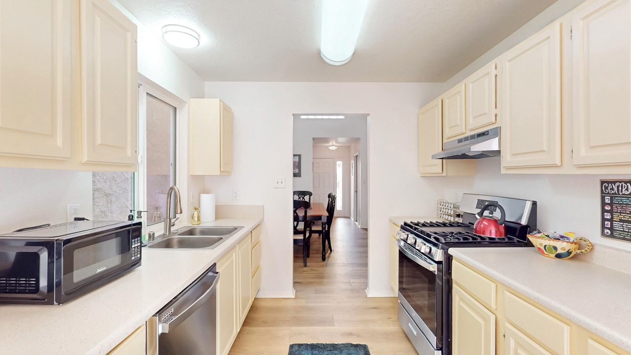 Photo of Kitchen in Northeast Heights