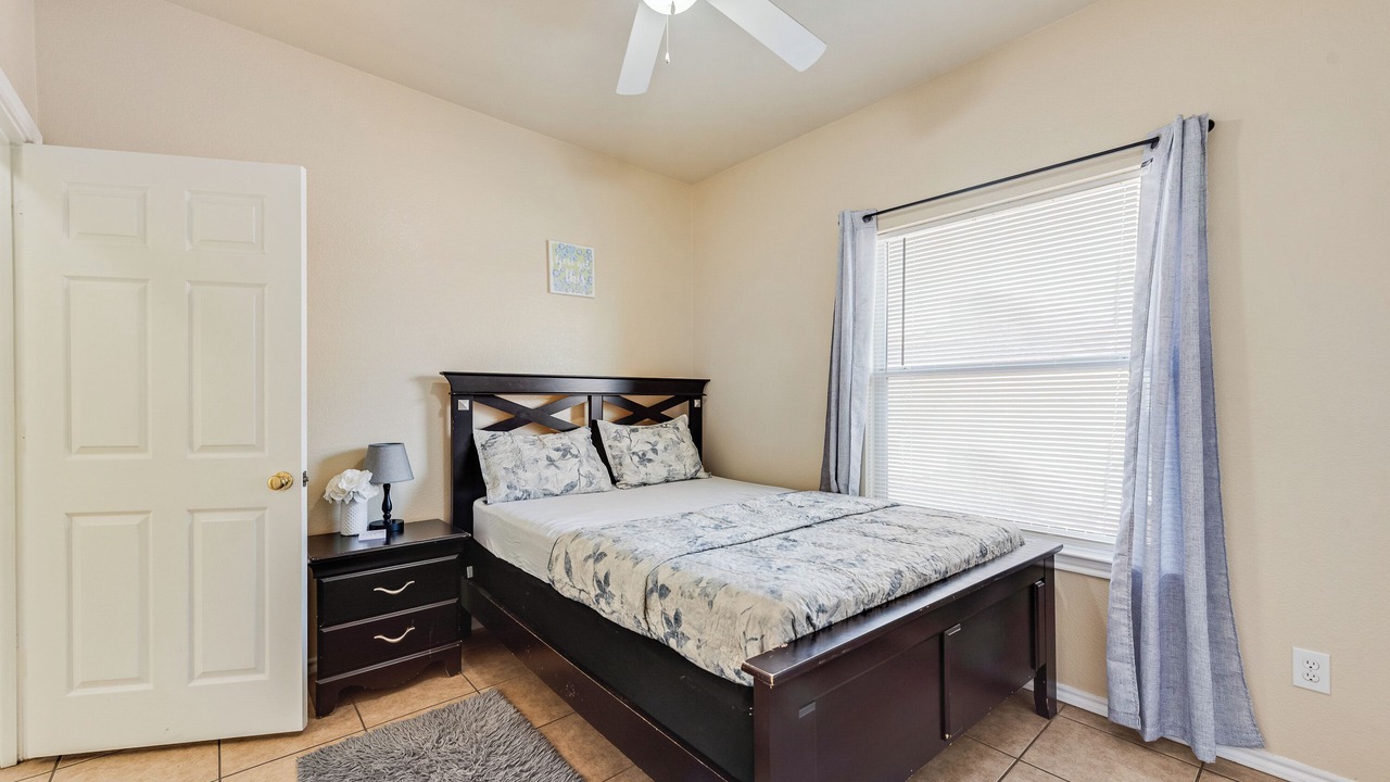 Photo of Bedroom in South Arlington