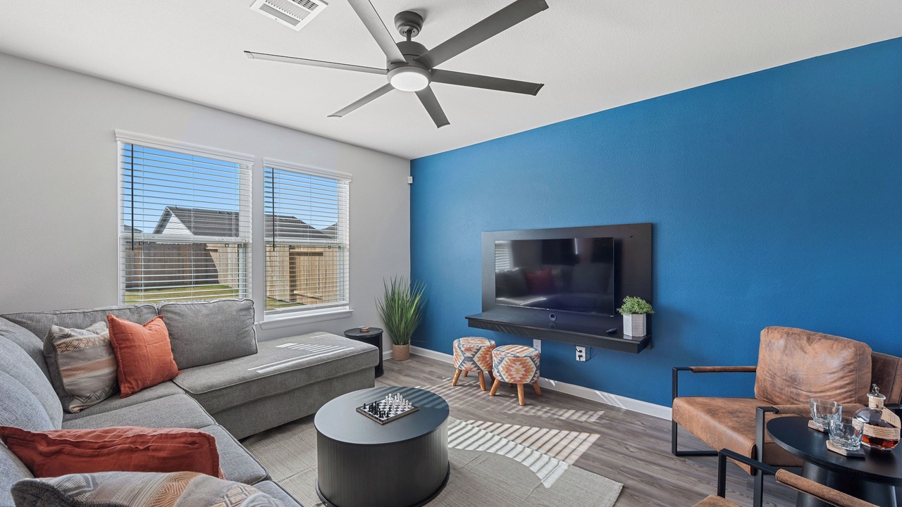 Photo of Livingroom in College Station