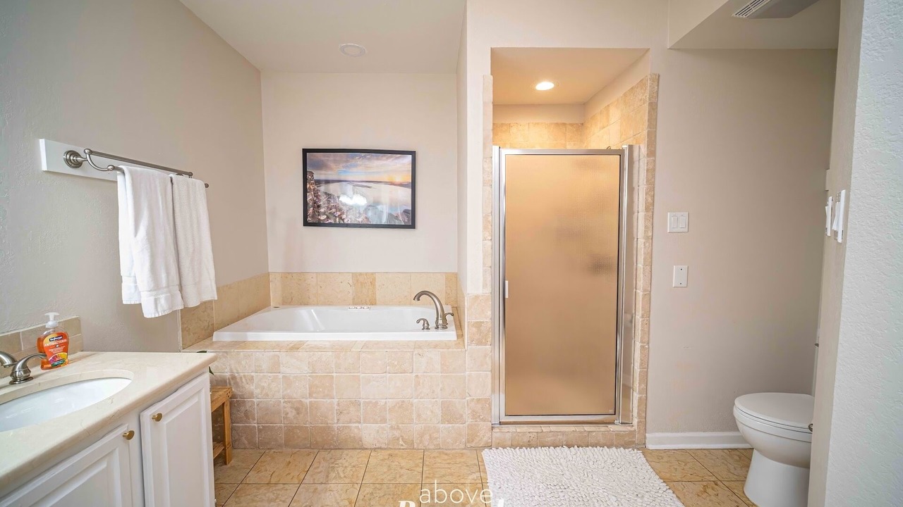 Photo of Bathroom in Highland Lake Estates